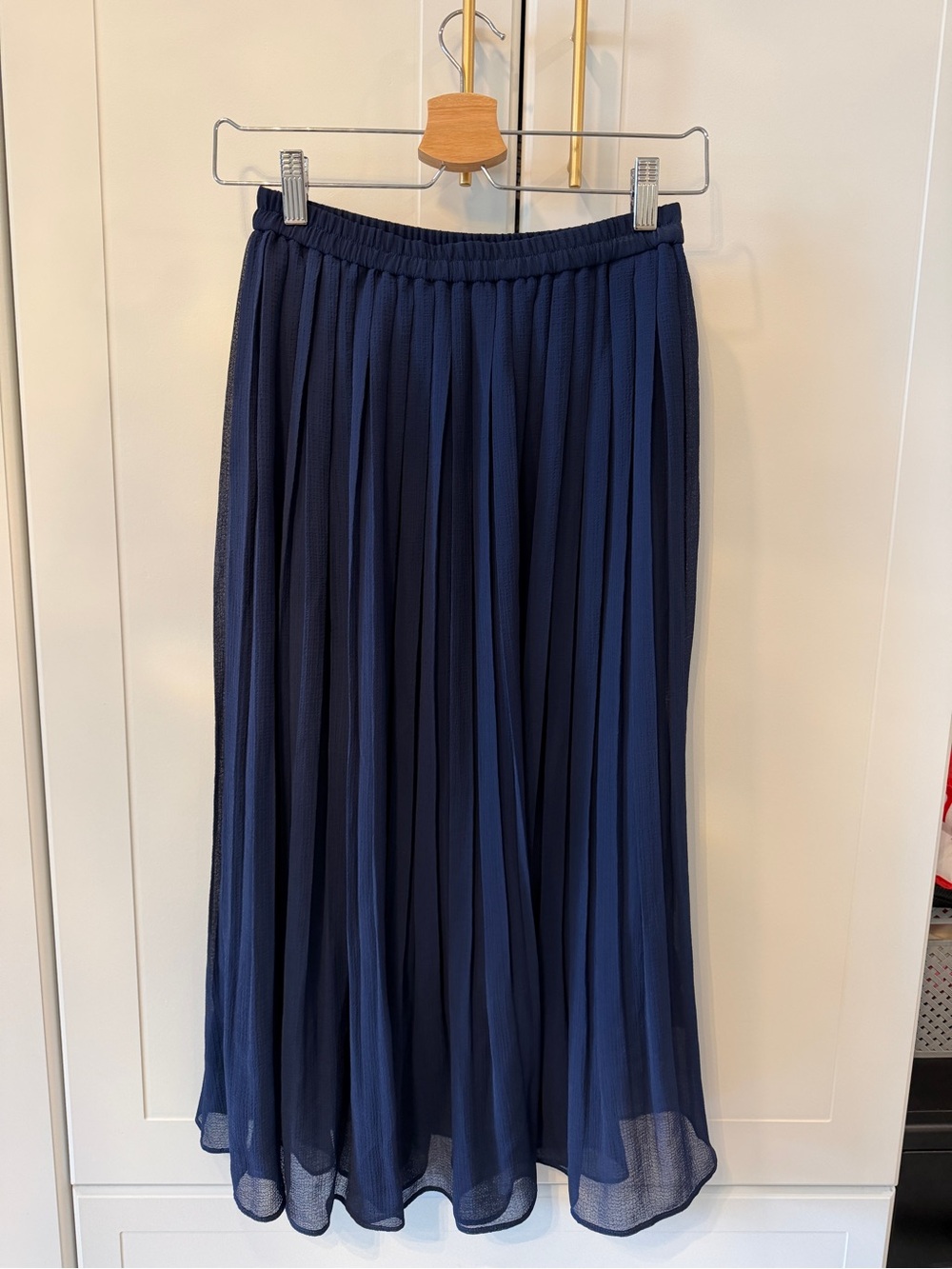 Uniqlo Navy Pleated Maxi Skirt
